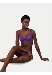 Triumph Biustonosz z fiszbiną Comfort Glam 10224965 Fioletowy. Kolor: fioletowy. Materiał: syntetyk #3