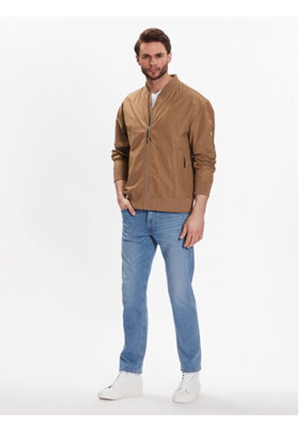 Lee Jeansy Daren L707ICC24 112328476 Niebieski Regular Fit. Kolor: niebieski