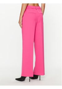 YAS Spodnie materiałowe 26030711 Różowy Regular Fit. Kolor: różowy. Materiał: syntetyk #7