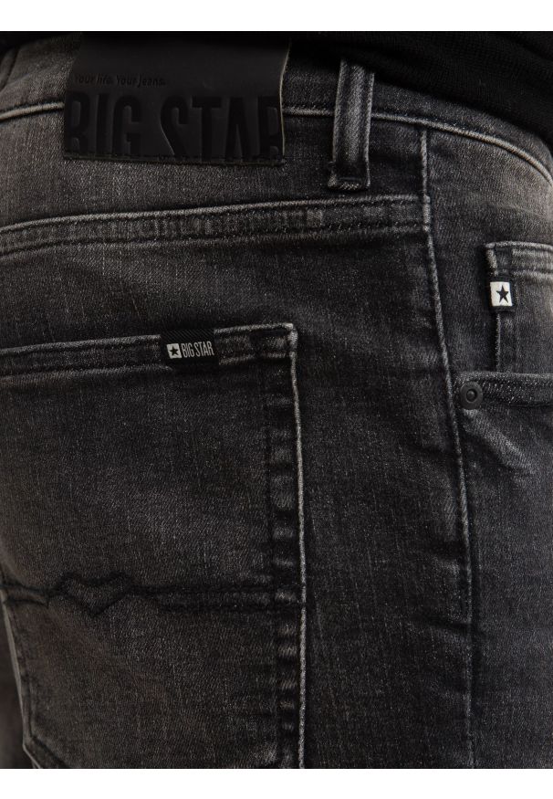 Big-Star - Jeansy męskie z wysokim stanem z przetarciami czarne Deric High Waist 913. Okazja: na co dzień. Stan: podwyższony. Kolor: czarny. Styl: elegancki, casual, retro