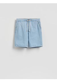 Reserved - Jeansowe szorty straight - niebieski. Kolor: niebieski. Materiał: jeans