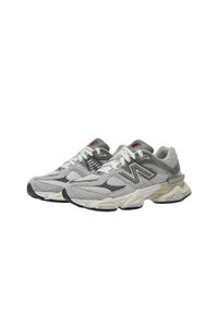 Uniwersalne buty do chodzenia unisex New Balance 9060 Rain Cloud. Kolor: szary. Sport: turystyka piesza