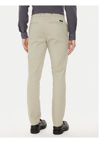 Calvin Klein Chinosy Modern Twill K10K113696 Beżowy Slim Fit. Kolor: beżowy. Materiał: bawełna