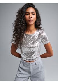 Sinsay - Crop top z cekinami - wielobarwny. Materiał: włókno, materiał