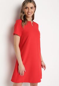 Born2be - Czerwona Sukienka Trapezowa Mini z Kieszeniami Hreona. Kolor: czerwony. Typ sukienki: trapezowe. Długość: mini