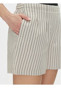 Vero Moda Szorty materiałowe Jesmilo 10279694 Beżowy Regular Fit. Kolor: beżowy. Materiał: len, wiskoza #2