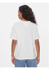 Tommy Jeans T-Shirt Tjw Rlx New Linear Tee Biały Relaxed Fit. Kolor: biały. Materiał: bawełna #5
