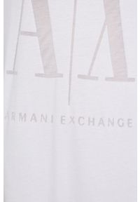 Armani Exchange sukienka kolor biały midi prosta. Okazja: na co dzień. Kolor: biały. Długość rękawa: krótki rękaw. Wzór: nadruk. Typ sukienki: proste. Styl: casual. Długość: midi