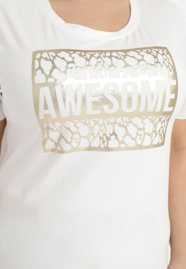 Born2be - Biały Bawełniany T-shirt z Ozdobnym Napisem Floerin. Okazja: na co dzień. Kolor: biały. Materiał: bawełna. Wzór: napisy. Styl: elegancki, casual