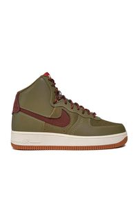 Buty damskie Nike Air Force 1 Sculpt Wild medium. Kolor: zielony. Model: Nike Air Force. Sport: turystyka piesza