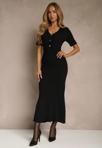 Renee - Czarna Taliowana Sukienka z Dzianiny z Wiskozą z Guzikami przy Dekolcie Fenittia. Typ kołnierza: dekolt w serek. Kolor: czarny. Materiał: wiskoza, dzianina. Styl: boho #4