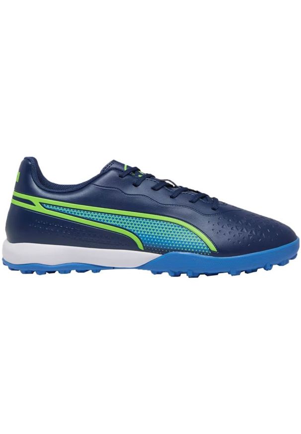 Buty piłkarskie Puma King Match Tt M 107260 02 niebieskie. Kolor: niebieski. Materiał: guma, materiał, mikrofibra. Szerokość cholewki: normalna. Sport: piłka nożna