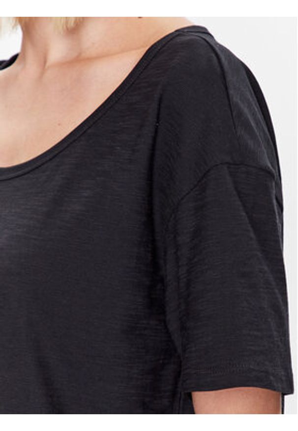 United Colors of Benetton - United Colors Of Benetton T-Shirt 3BVXD1033 Czarny Relaxed Fit. Kolor: czarny. Materiał: bawełna