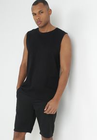Born2be - Czarne Dresowe Szorty z Gumką w Pasie Eeshih. Okazja: na co dzień. Kolor: czarny. Materiał: dresówka. Styl: casual