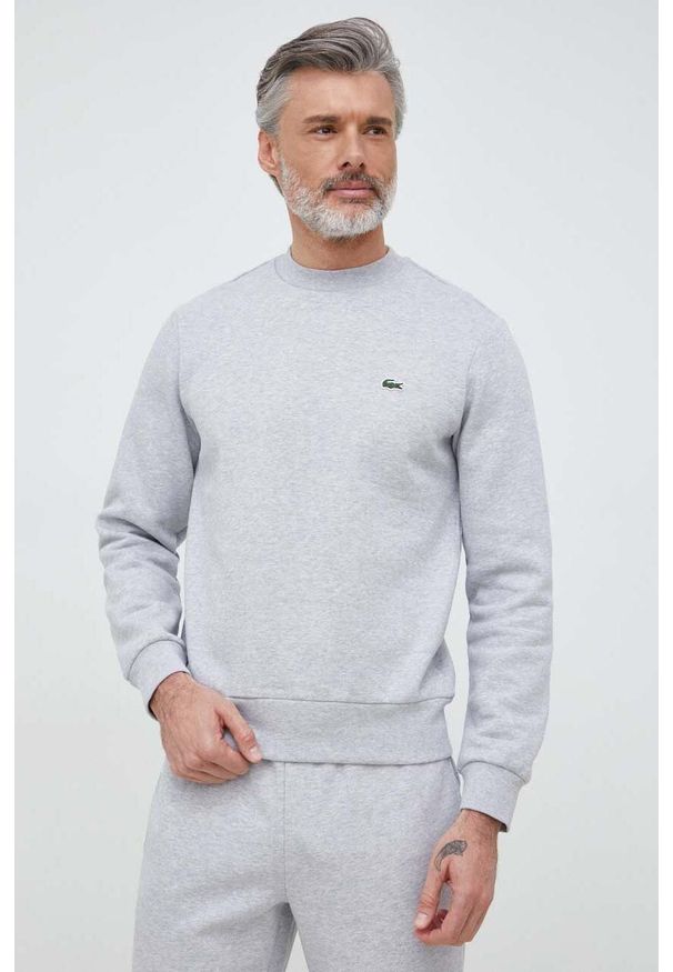 Lacoste bluza męska kolor szary gładka SH9608-132. Kolor: szary. Materiał: bawełna, poliester. Wzór: gładki
