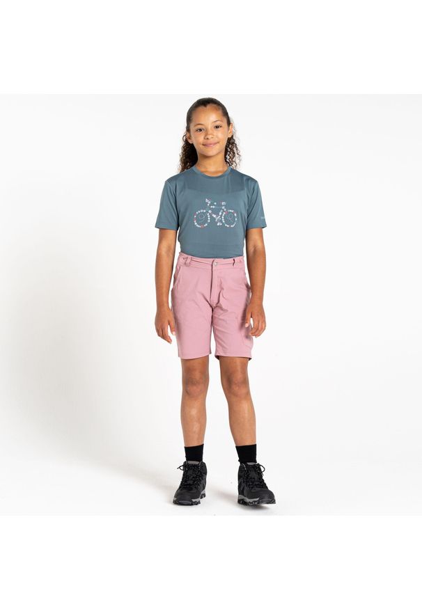 DARE 2B - Spodenki dziecięce Reprise II. Okazja: na spacer. Kolor: fioletowy. Materiał: nylon. Styl: sportowy. Sport: turystyka piesza