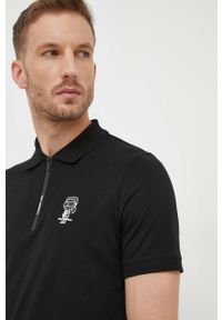 Karl Lagerfeld polo bawełniane kolor czarny z nadrukiem. Typ kołnierza: polo. Kolor: czarny. Materiał: bawełna. Długość: krótkie. Wzór: nadruk #4
