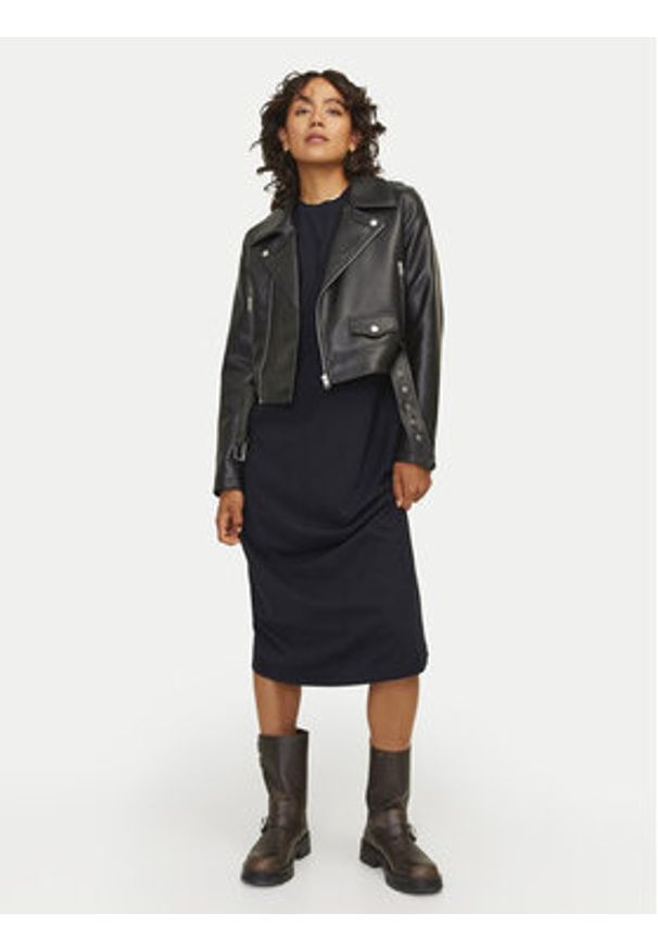 JJXX Sukienka codzienna Astrid 12263240 Czarny Boxy Fit. Okazja: na co dzień. Kolor: czarny. Materiał: bawełna. Typ sukienki: proste. Styl: casual