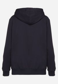 Born2be - Granatowa Bawełniana Bluza Rozpinana z Kapturem i Sznurkiem Teloriela. Okazja: na co dzień. Typ kołnierza: kaptur. Kolor: niebieski. Materiał: bawełna. Długość rękawa: długi rękaw. Długość: długie. Wzór: aplikacja. Styl: klasyczny, casual #6