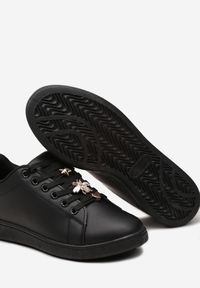 Born2be - Czarne Sneakersy Sznurowane z Metalowymi Ozdobami Alivrepa. Nosek buta: okrągły. Zapięcie: sznurówki. Kolor: czarny. Materiał: materiał. Wzór: aplikacja. Obcas: na obcasie. Wysokość obcasa: niski #3
