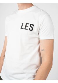 Les Hommes T-shirt | LF224300-0700-1009 | Grafic Print | Mężczyzna | Biały. Okazja: na co dzień. Kolor: biały. Materiał: bawełna. Wzór: nadruk. Styl: casual