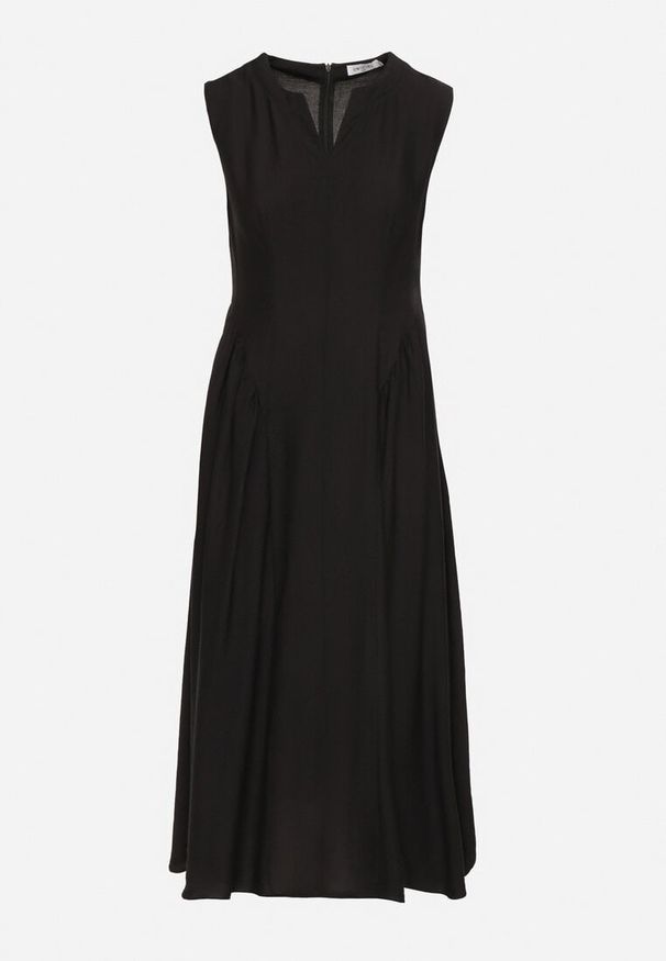 Born2be - Czarna Wiskozowa Sukienka o Rozkloszowanym Kroju Lirice. Okazja: na co dzień. Kolor: czarny. Materiał: wiskoza. Typ sukienki: proste. Styl: elegancki, klasyczny, casual