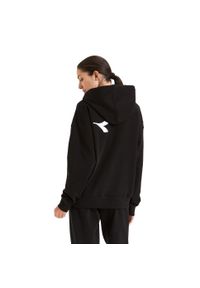 Diadora - Bluza DIADORA HOODIE MANIFESTO. Kolor: czarny