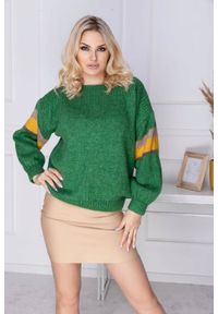 PeeKaBoo - Luźny sweter damski z kolorowymi wstawkami na rękawach zielony. Kolor: zielony. Wzór: kolorowy. Styl: elegancki