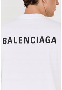 Balenciaga - BALENCIAGA Biały t-shirt z logo na plecach. Kolor: biały #3