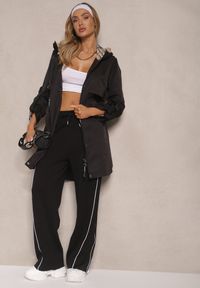 Renee - Czarna Kurtka Typu Parka ze Wzorzystymi Wstawkami w Kapturze i Podpinanych Rękawach Kailenna. Okazja: na co dzień, na spacer. Kolor: czarny. Materiał: dzianina, jeans. Styl: elegancki, casual #5