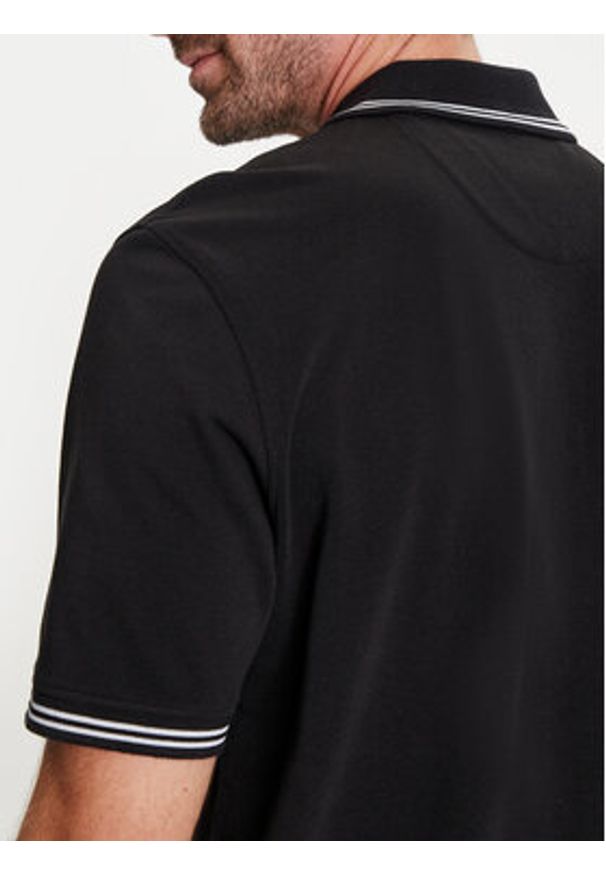 Bugatti Polo 8150 55001A Czarny Slim Fit. Typ kołnierza: polo. Kolor: czarny. Materiał: bawełna