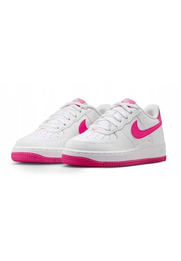 Buty Sportowe Młodzieżowe Nike Air Force 1 (GS). Okazja: na co dzień. Kolor: biały. Materiał: skóra. Model: Nike Air Force. Sport: bieganie