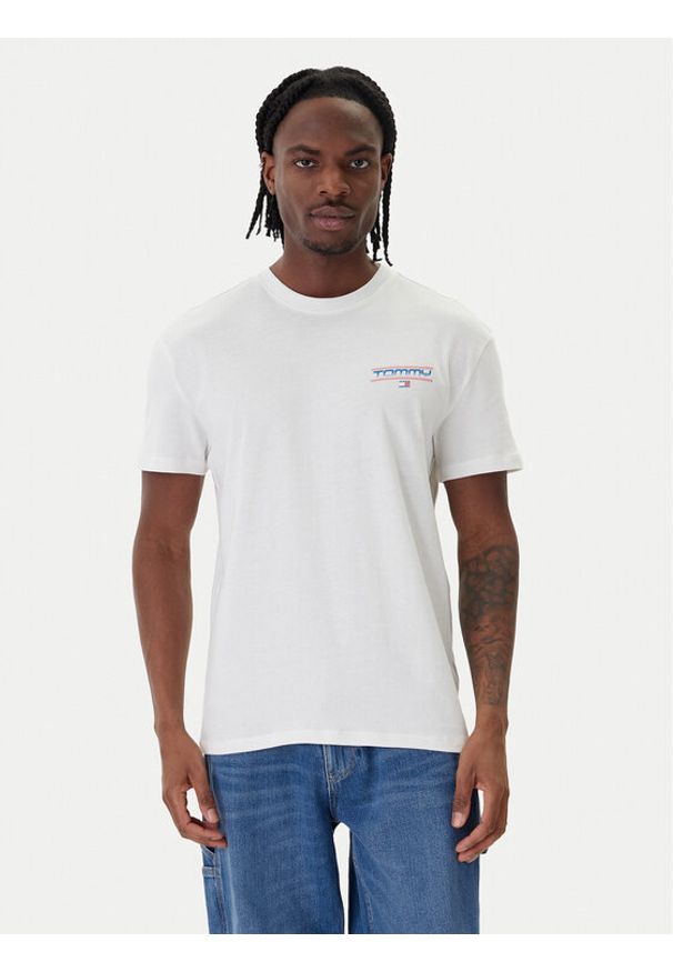 Tommy Jeans T-Shirt Poster DM0DM22541 Biały Regular Fit. Kolor: biały. Materiał: bawełna