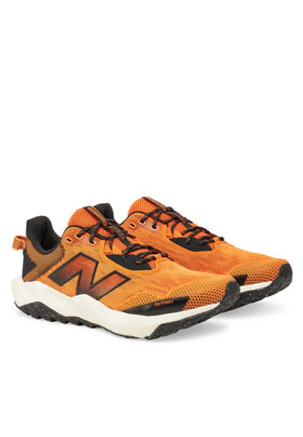 New Balance Buty do biegania Nitrel MTNTRCC6 Pomarańczowy. Kolor: pomarańczowy. Materiał: materiał