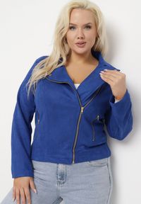Born2be - Granatowa Kurtka Ramoneska z Imitacji Zamszu z Asymetrycznym Suwakiem Maisen. Kolekcja: plus size. Kolor: niebieski. Materiał: zamsz #6