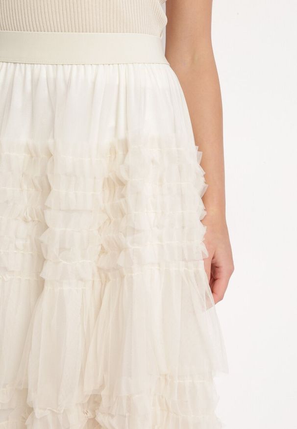 Born2be - Beżowa Rozkloszowana Spódnica z Falbankami Warda. Kolor: beżowy. Wzór: aplikacja