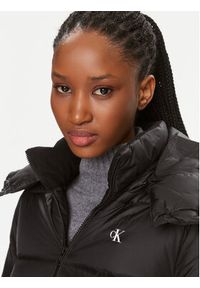 Calvin Klein Jeans Kurtka puchowa Archetype J20J221646 Czarny Regular Fit. Kolor: czarny. Materiał: syntetyk #8