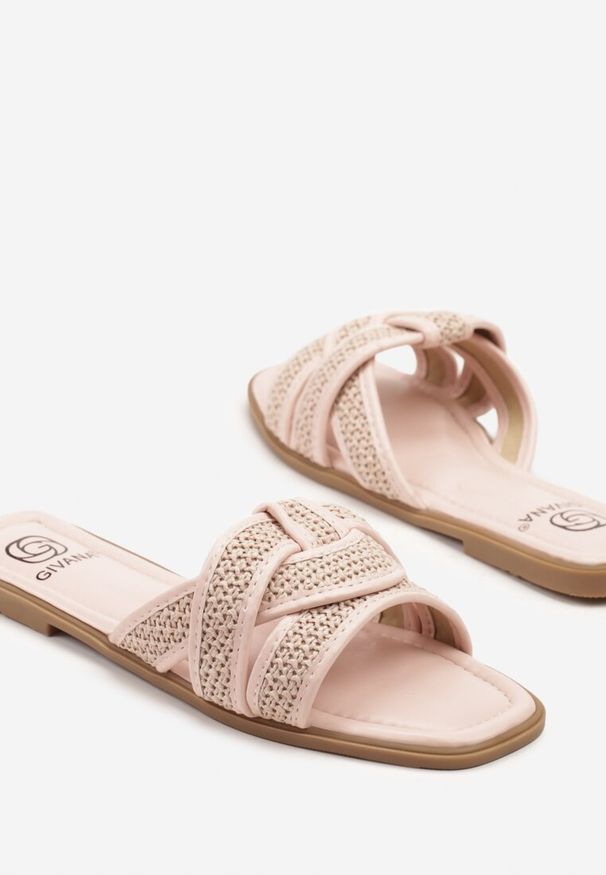 Born2be - Różowe Klapki z Przeplatanymi Paskami i Kwadratowym Noskiem Mirionnela. Kolor: różowy. Obcas: na płaskiej podeszwie. Styl: elegancki