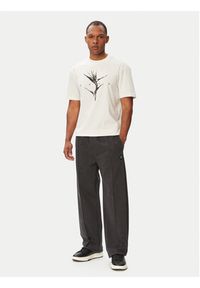 Hugo - HUGO T-Shirt Darise 50563436 Biały Relaxed Fit. Kolor: biały. Materiał: bawełna #4