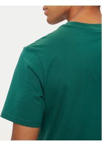 Fila T-Shirt Berloz FAM0340 Zielony Regular Fit. Kolor: zielony. Materiał: bawełna #3