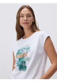 Reserved - T-shirt z nadrukiem - biały. Kolor: biały. Materiał: bawełna. Wzór: nadruk #1