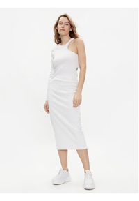 Replay Sukienka dzianinowa W9074.000.23587 Biały Slim Fit. Kolor: biały. Materiał: bawełna