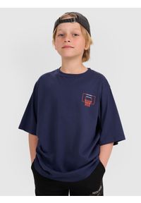 4f - 4F T-shirt oversize z nadrukiem chłopięcy - granatowy 146 (10-11 lat). Okazja: na co dzień. Kolor: niebieski. Materiał: jersey, bawełna, materiał. Wzór: nadruk. Sezon: lato. Styl: casual, klasyczny, sportowy #1