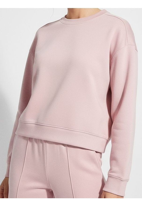 Sinsay - Bluza crewneck basic - różowy. Kolor: różowy. Materiał: wiskoza, dzianina