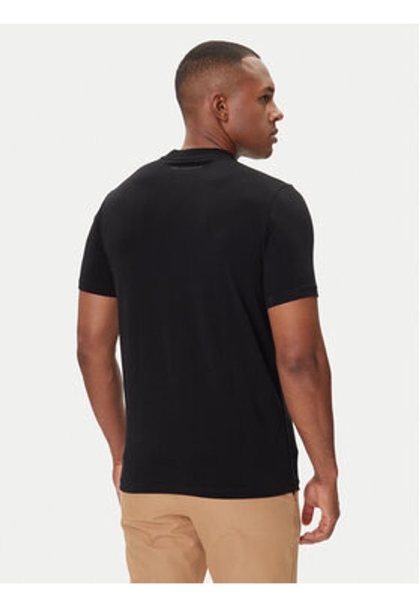 Karl Lagerfeld - KARL LAGERFELD T-Shirt 755050 554221 Czarny Regular Fit. Typ kołnierza: dekolt w karo. Kolor: czarny. Materiał: bawełna