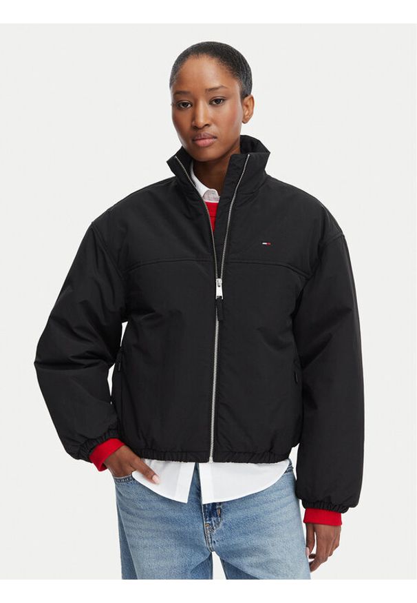 Tommy Jeans Kurtka przejściowa DW0DW22908 Czarny Regular Fit. Kolor: czarny. Materiał: syntetyk