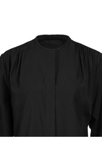 ANIA KUCZYŃSKA - Czarna koszula z wiskozy Aurelia. Okazja: na co dzień. Kolor: czarny. Materiał: wiskoza. Długość: długie. Wzór: aplikacja. Styl: casual, wizytowy #2