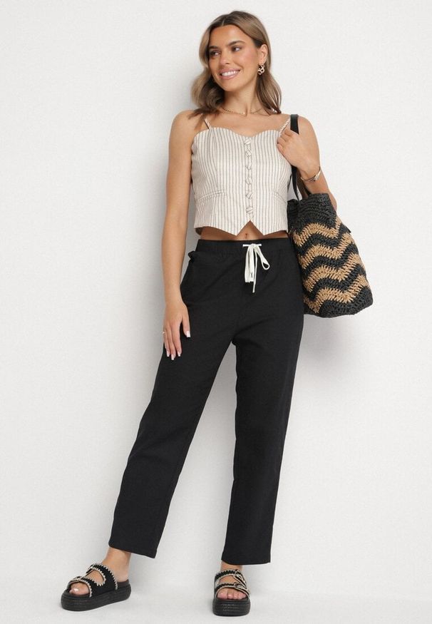 Born2be - Czarne Bawełniane Spodnie z Wiązaniem Galtebis. Okazja: na co dzień. Kolor: czarny. Materiał: bawełna. Styl: elegancki, casual