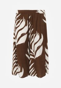 Born2be - Brązowe Wiskozowe Spodnie Casual o Fasonie Culottes w Roślinny Wzór Aliope. Okazja: na co dzień. Kolor: brązowy. Materiał: wiskoza. Wzór: gładki, nadruk. Sezon: lato. Styl: casual #8
