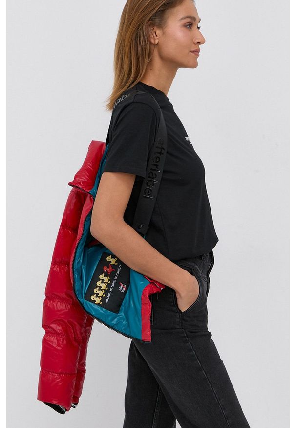After Label Kurtka puchowa damska kolor czerwony zimowa. Okazja: na co dzień. Kolor: czerwony. Materiał: puch. Sezon: zima. Styl: casual